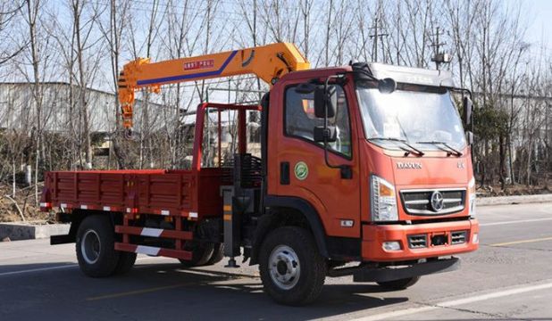 點擊查看詳細信息<br>標題：3.2噸大運隨車吊 閱讀次數：1842