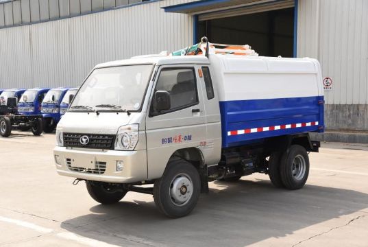 點擊查看詳細信息<br>標題：4.5方汽油垃圾車 閱讀次數(shù)：1782