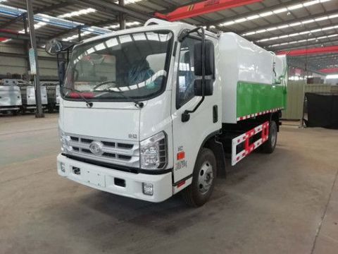 點擊查看詳細信息<br>標題：9方柴油垃圾車 閱讀次數(shù)：3272